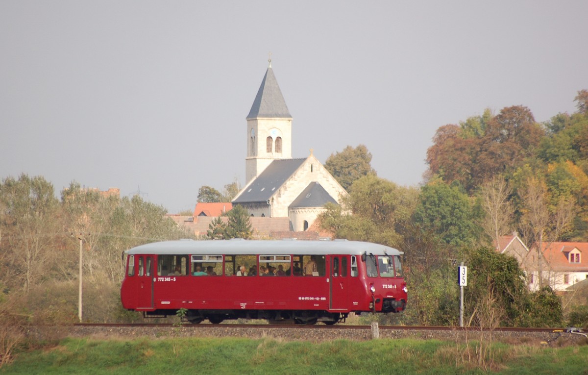 EBS 772 345-5 als DPE 81090 von Laucha nach Naumburg Hbf, am 05.10.2014 bei Kleinjena. (Foto: dampflok015)