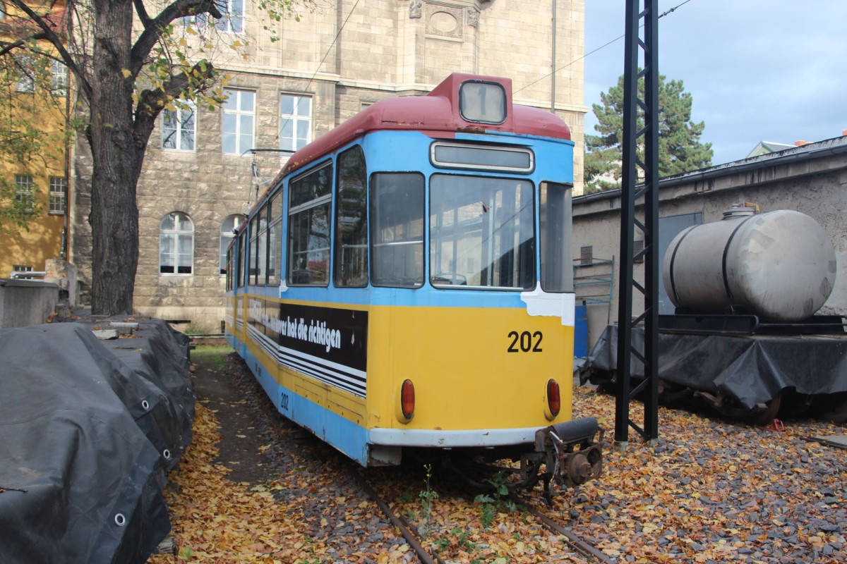 Tw 202 aus Gotha am 26.10.2013 abgestellt im Depot. (Foto: M. Enke)