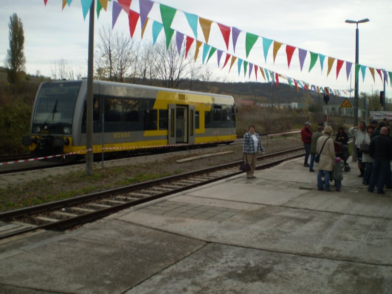 Die Burgenlandbahn GmbH stellte ihren VT 672 910-7  Stadt Weienfels  fr Besichtigungen zur Verfgung; 26.10.2008 (Foto: Christian Kirchner)