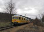 Nach der Ankunft am 12.03.2012 in Nebra fuhren die beiden Gleismesstriebwagen 726 002-9 + 725 002-0 weiter Richtung Wangen bis hinter das Einfahrtssignal vom Bf Nebra, bevor es zurck nach Naumburg Hbf ging.