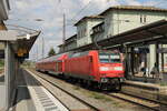 zugverkehr-in-naumburg-hbf/776607/db-146-007-mit-dem-re DB 146 007 mit dem RE 4886 'Saale-Express' von Jena-Gschwitz nach Halle (S) Hbf, am 01.06.2022 in Naumburg (S) Hbf.