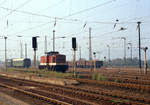 DR 112 268-9 im Oktober 1991 nach der Ankunft mit einem Personenzug aus Artern in Naumburg Hbf. (Foto: Jrg Berthold)