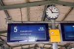 26.03.2009, eine Fahrt nach Nebra, zur Himmelsscheibe steht auf dem Programm und die Anreise standesgem mit der Bahn (ber Gera - Jena - Naumburg), im Naumburger Hbf wurde die Zeit fr Detailaufnahmen genutzt ...