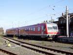 Am 26.10.2006 ist Unstutbahn noch durchgngig in Betrieb. 628 598 steht zur Rckfahrt nach Naumburg in Artern bereit. 