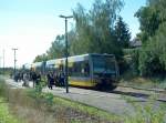 2008-winzerfest-freyburg/764/auch-dieses-jahr-setzte-die-burgenlandbahn Auch dieses Jahr setzte die Burgenlandbahn wieder drei Triebwagen je RB ein, um mglichste viele Besucher per Schiene nach Freyburg zu bringen; 13.09.2008