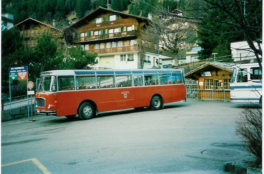 (002'411) - AFA Adelboden - Nr. 14/BE 43'089 - FBW/Gangloff im Dezember 1987 beim Autobahnhof Adelboden