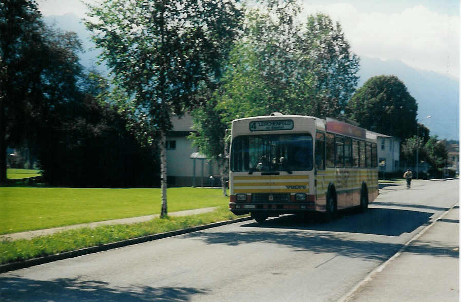 (014'934) - SAT Thun - Nr. 22/BE 419'022 - Volvo/R&J am 7. September 1996 in Thun, Schulstrasse