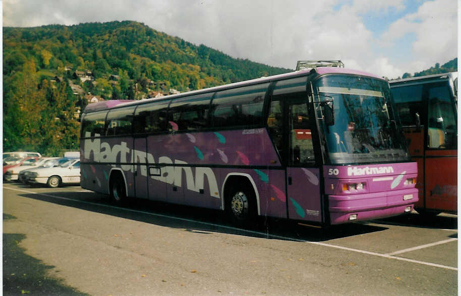 (015'317) - Hartmann, Emmenbrcke - Nr. 50/LU 15'765 - Neoplan am 2. Oktober 1996 in Thun, Seestrasse