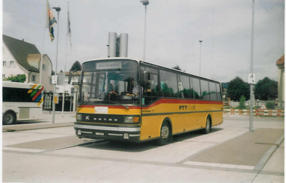 (018'425) - PTT-Regie - P 25'059 - Setra am 3. August 1997 beim Bahnhof Wil