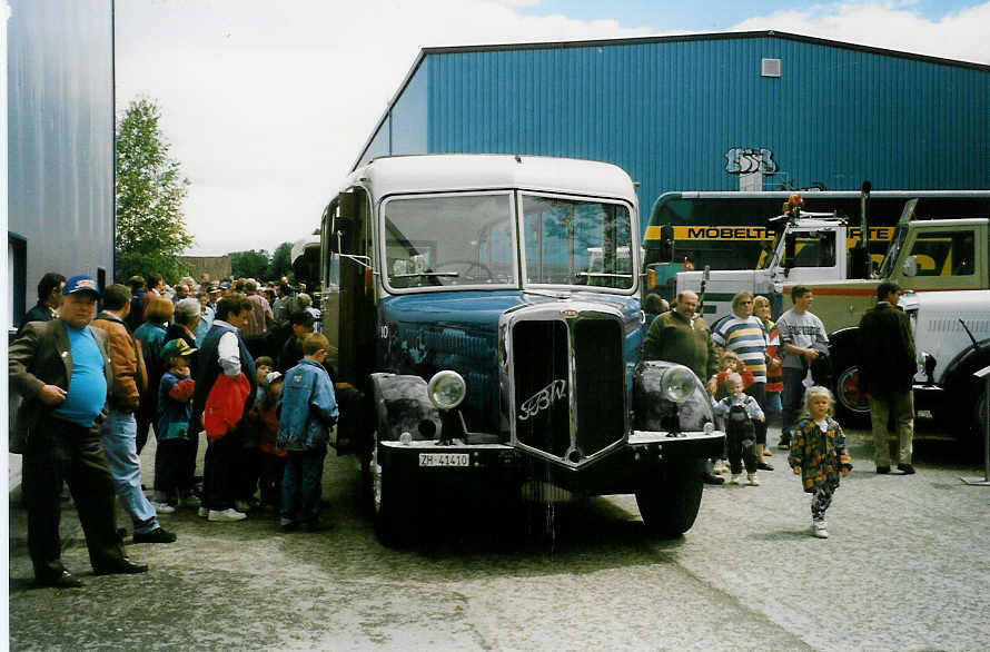 (023'502) - VZO Grningen - Nr. 10/ZH 41'410 - FBW/Tscher (ex Richter, Zrich; ex VZO Grningen Nr. 10) am 14. Juni 1998 in Wetzikon, FBW-Museum