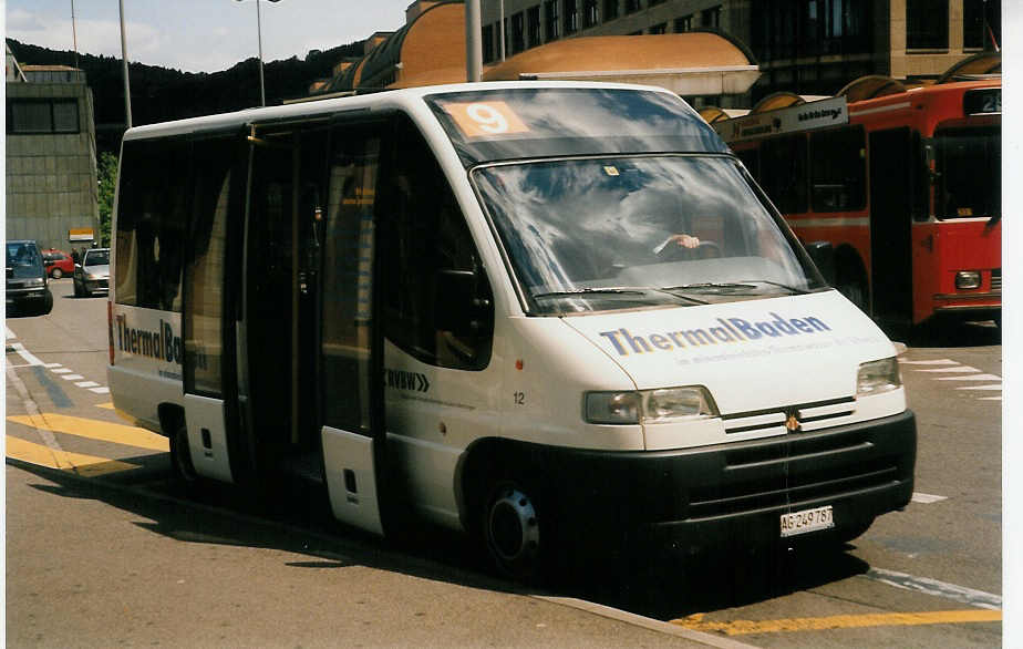 (024'610) - RVBW Wettingen - Nr. 12/AG 249'787 - Peugeot/Business am 15. Juli 1998 beim Bahnhof Baden