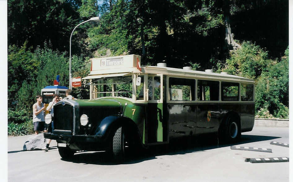 (025'120) - SVB Bern (TVB) - Nr. 7/BE 27'107 - Saurer/R&Str. am 9. August 1998 in Bern, Tierpark