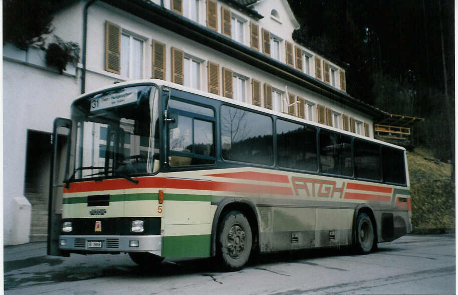 (028'330) - ATGH Heiligenschwendi - Nr. 5/BE 26'906 - NAW/R&J am 27. Dezember 1998 in Heiligenschwendi, Garage