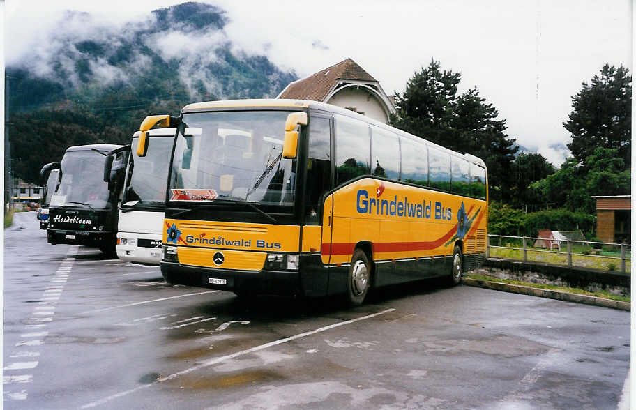 (031'923) - AVG Grindelwald - Nr. 29/BE 47'910 - Mercedes am 6. Juni 1999 beim Bahnhof Interlaken West