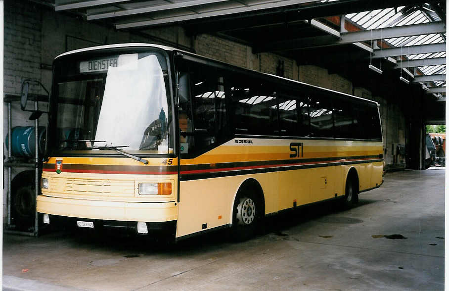 (031'936) - STI Thun - Nr. 45/BE 322'545 - Setra (ex AGS Sigriswil Nr. 3) am 11. Juni 1999 in Thun, Garage