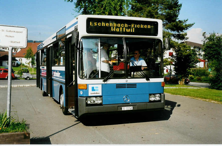 (034'818)- Schneider, Ermenswil - Nr. 9/SG 11'749 - Mercedes am 19. Juli 1999 in Eschenbach, Dorftreff