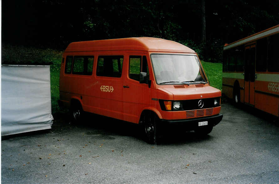 (037'020) - BSU Solothurn - Nr. 5/SO 21'610 - Mercedes am 19. September 1999 in Zuchwil, Garage