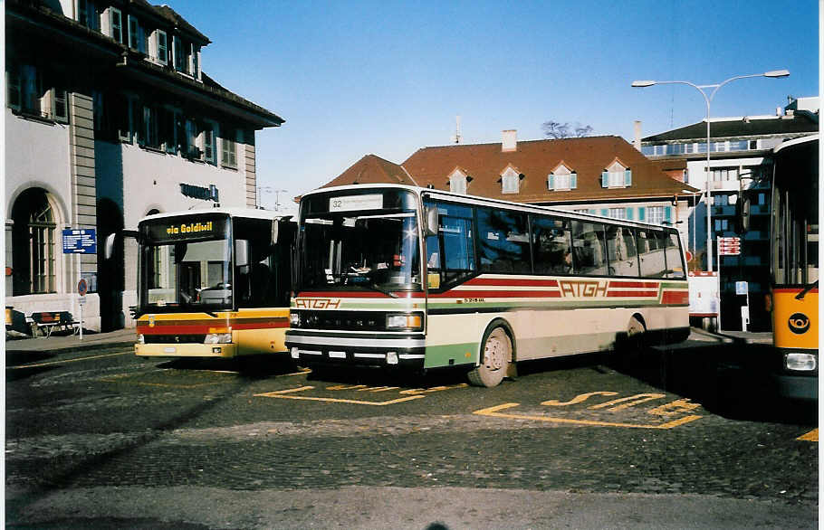 (039'334) - ATGH Heiligenschwendi - Nr. 2/BE 26'532 - Setra am 27. Februar 2000 beim Bahnhof Thun