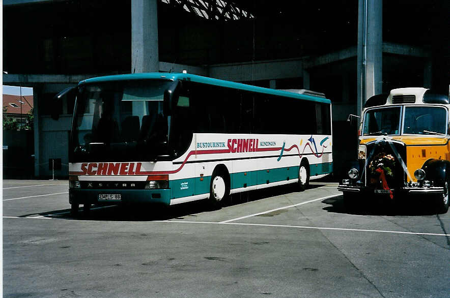 (040'835) - Aus Deutschland: Schnell, Kenzingen - EM-LS 88 - Setra am 10. Juni 2000 in Thun, Grabengut