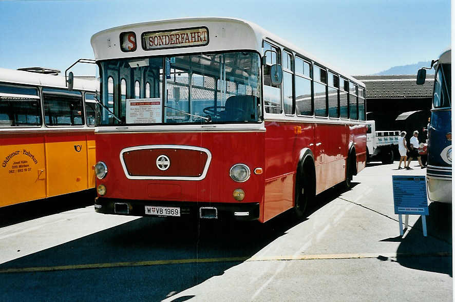 (041'030) - Aus Oesterreich: Trunkat, Wien - W VB 1969 - Grf&Stift (ex Wiener Verkehrsbetriebe) am 18. Juni 2000 in Hinwil, AMP