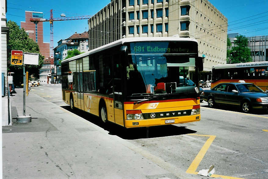 (041'427) - Steiger, Schlatt - ZH 13'779 - Setra am 19. Juni 2000 beim Hauptbahnhof Winterthur