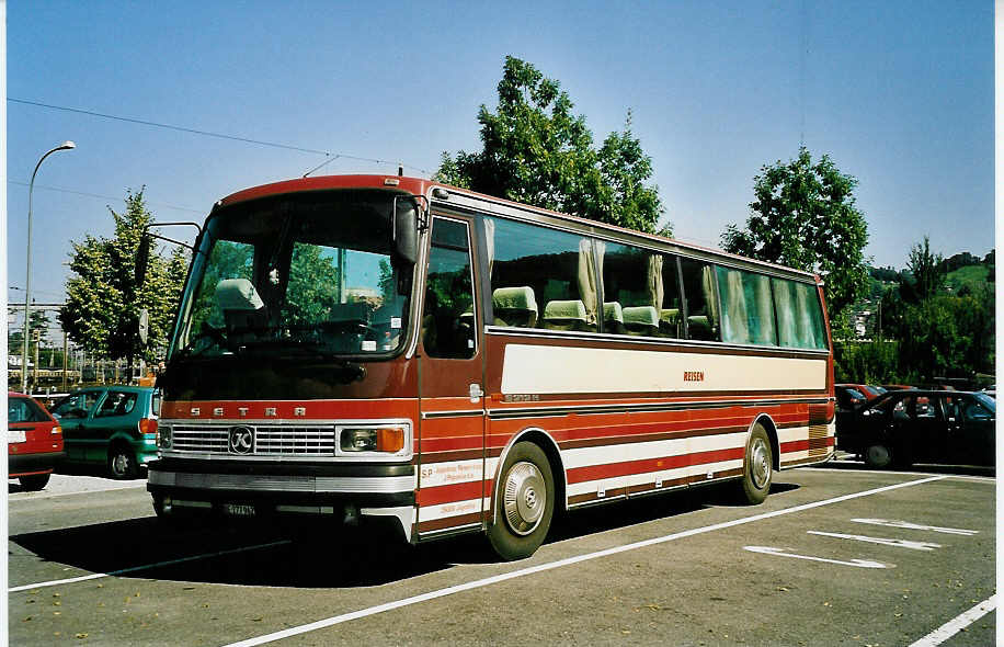 (042'602) - Dinic, Thun - BE 277'962 - Setra (ex Bergmann, Adelboden; ex Trachsel, Adelboden) am 14. August 2000 in Thun, Seestrasse