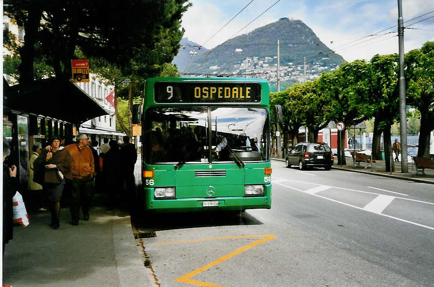 (046'104) - ACT Lugano - Nr. 56/TI 179'336 - Mercedes (ex Nr. 26) am 23. April 2001 in Lugano, Piazza Rezzonico