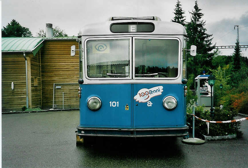 (049'713) - ACT Lugano (TVS) - Nr. 101 - FBW/R&J Trolleybus (ex Nr. 1) am 16. September 2001 in Mittelhusern, Schwarzwasserbrcke