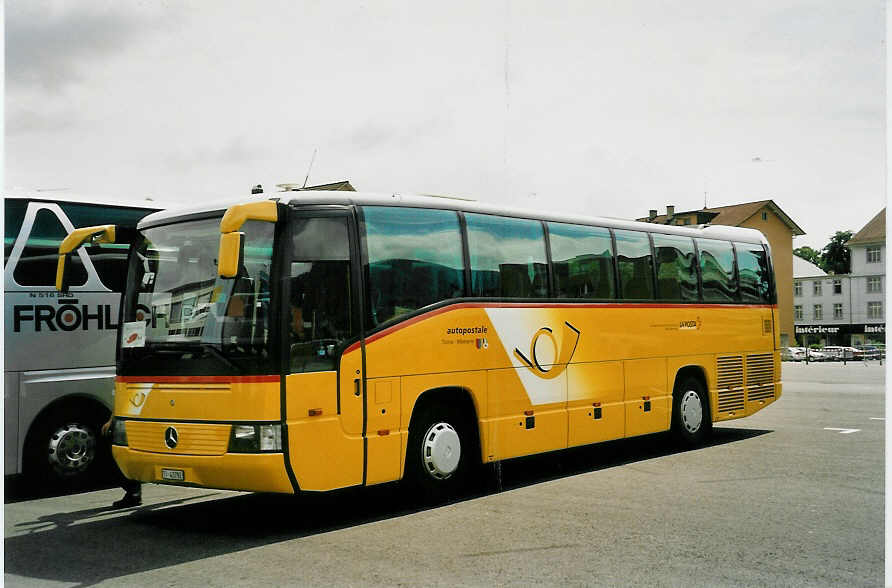 (054'418) - Autopostale, Mendrisio - TI 43'792 - Mercedes am 15. Juli 2002 in Biel, Terminal B