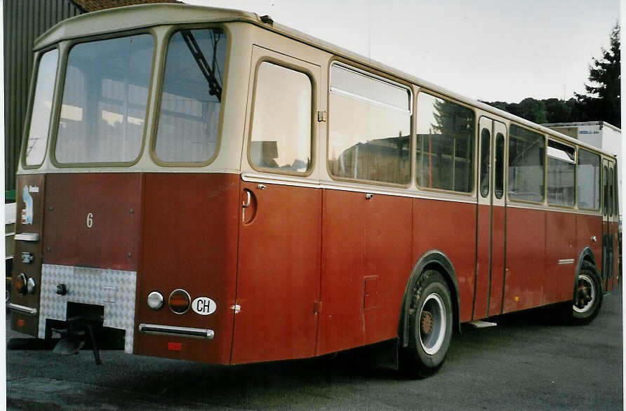 (055'213) - ARAG Ruswil - Nr. 6 - Saurer/Hess am 27. Juli 2002 in Hallwil