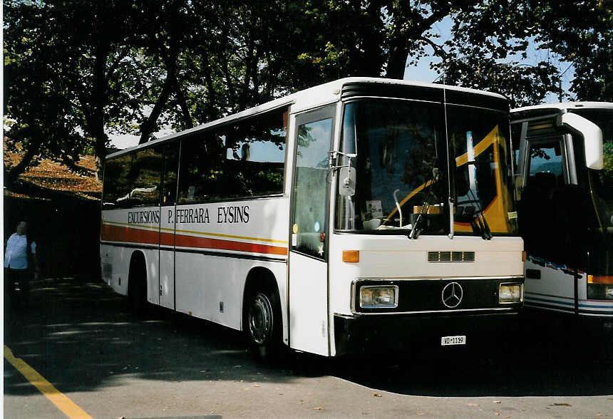 (056'204) - Ferrara, Eysins - VD 1119 - Mercedes am 29. September 2002 in Murten, Carterminal