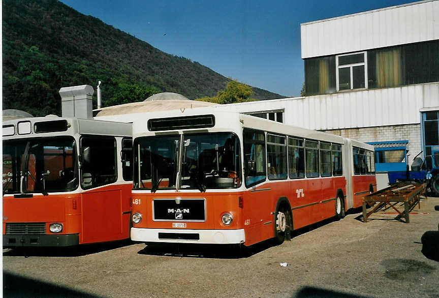 (056'307) - TL Lausanne - Nr. 461/BE 2073 - MAN/Lauber am 30. September 2002 in Biel, BTR