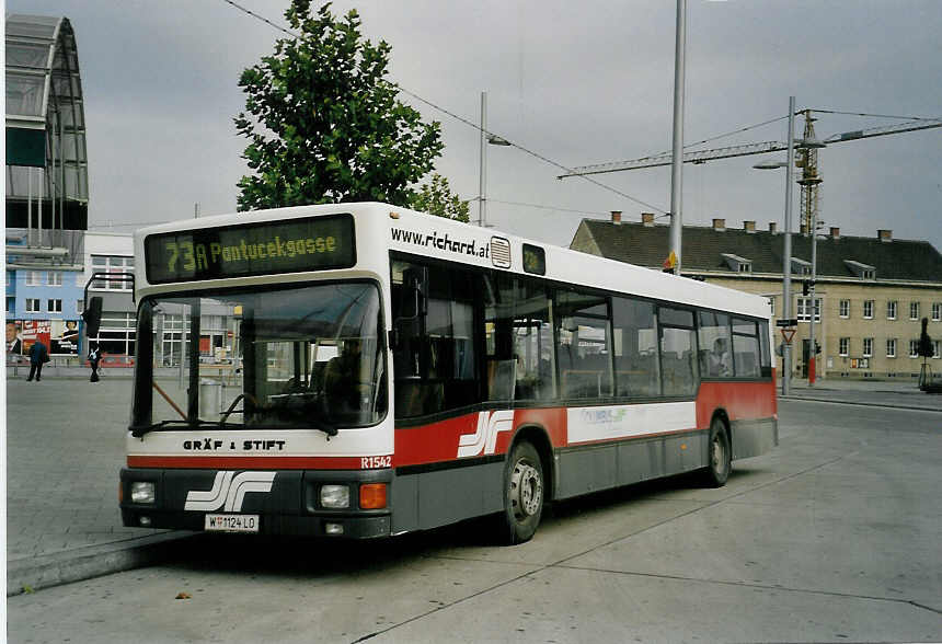 (056'702) - Dr. Richard - Nr. R1542/W 1124 LO - Grf&Stift am 9. Oktober 2002 in Wien, Simmering