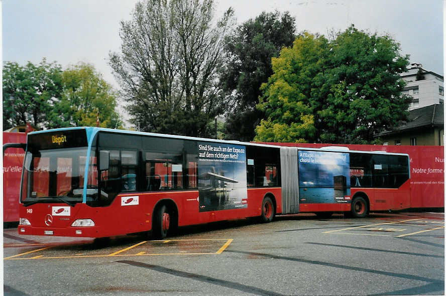 (057'004) - VB Biel - Nr. 149/BE 572'149 - Mercedes am 14. Oktober 2002 in Biel, Terminal B