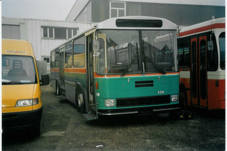 (057'901) - GFM Fribourg - Nr. 79 - Volvo/Hess am 27. Dezember 2002 in Biel, BTR