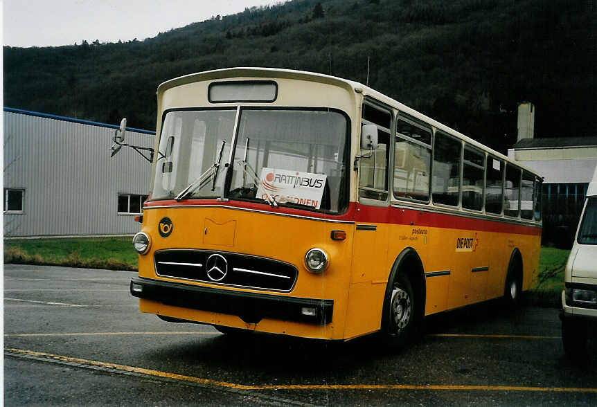 (057'933) - Keller, Degersheim - Mercedes/Tscher (ex Schregenberger, Degersheim) am 29. Dezember 2002 in Biel, Rattinbus