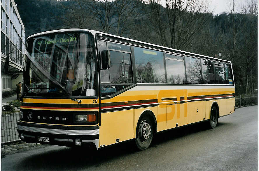 (059'110) - STI Thun - Nr. 18/BE 26'814 - Setra (ex AvH Heimenschwand Nr. 1) am 3. Mrz 2003 bei der Schifflndte Thun