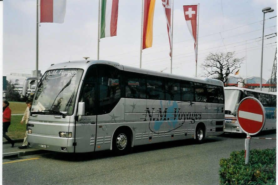 (059'208) - N.M.Voyages, Vernier - GE 96'062 - Iveco am 16. Mrz 2003 in Genve, Palexpo