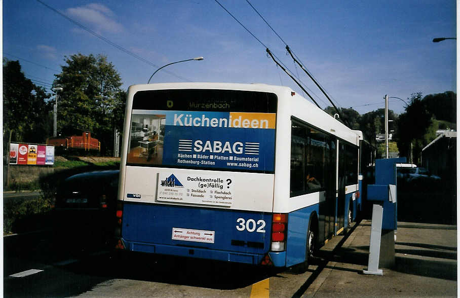 (064'019) - VBL Luzern - Nr. 302 - Lanz+Marti/Hess Personenanhnger am 11. Oktober 2003 in Luzern, Verkehrshaus