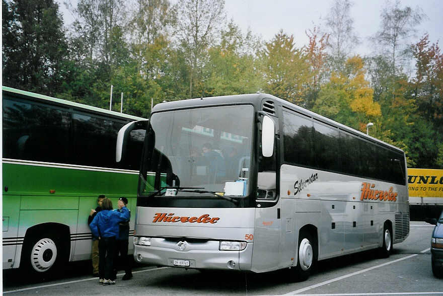 (064'104) - Hrzeler, Dietikon - Nr. 50/ZH 69'741 - Irisbus am 12. Oktober 2003 in Ittigen, Raststtte Grauholz