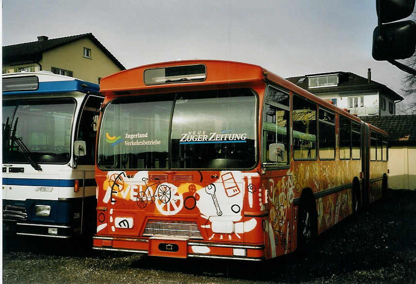 (065'715) - ZVB Zug - Nr. 31 - FBW/Hess am 28. Februar 2004 in Zug, Aabachstrasse (Velobus)