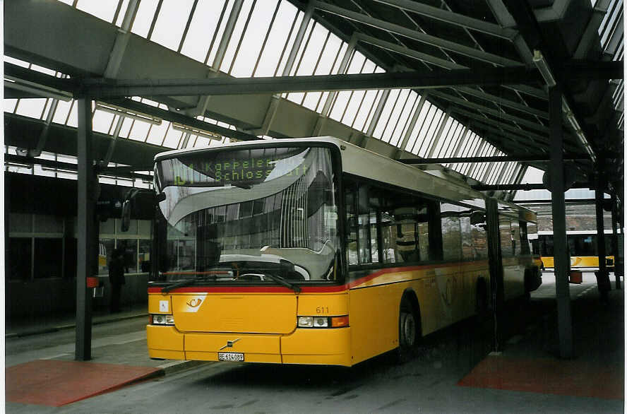 (066'005) - PostAuto Bern-Freiburg-Solothurn - Nr. 611/BE 614'089 - Volvo/Hess (ex P 27'731) am 8. Mrz 2004 in Bern, Postautostation