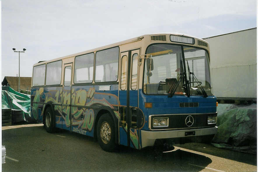 (066'834) - Stiftung fr das Pflegekind, Solothurn - Mercedes/FHS (ex Gessinger, Bad Ragaz; ex P 23'320) am 21. April 2004 in Bellach, Hess