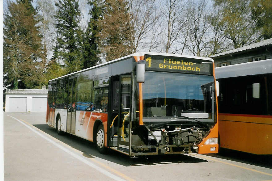 (066'903) - AAGU Altdorf - Nr. 39/UR 9234 - Mercedes am 21. April 2004 in Bellach, Hess