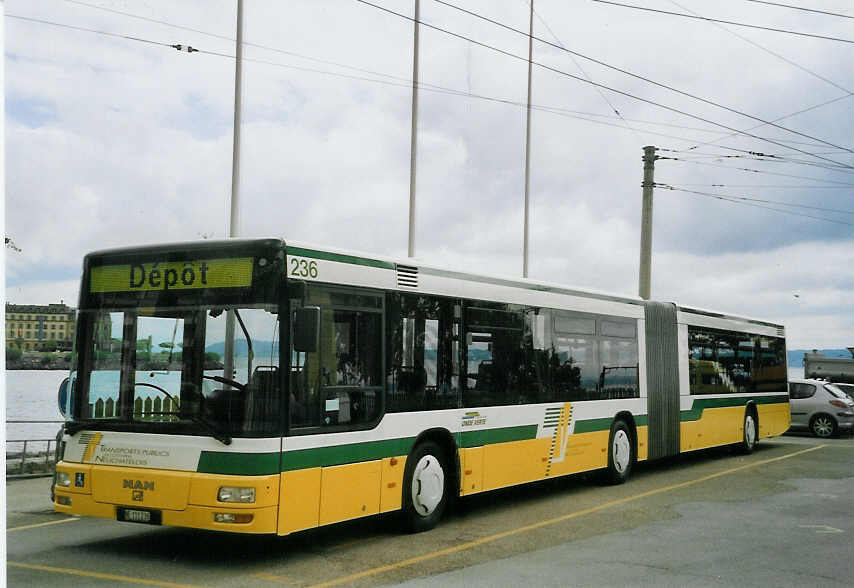 (067'703) - TN Neuchtel - Nr. 236/NE 111'236 - MAN am 22. Mai 2004 in Neuchtel, Dpt