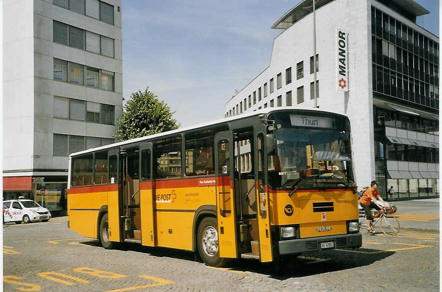 (069'909) - Burri, Teuffenthal - BE 60'582 - NAW/R&J am 2. August 2004 beim Bahnhof Thun