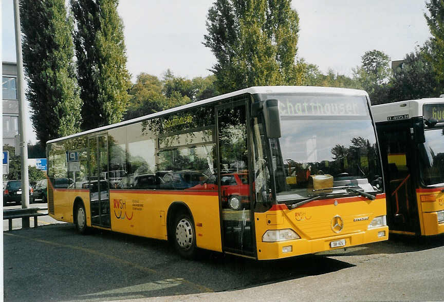 (071'618) - Rattin, Schaffhausen - Nr. 24/SH 624 - Mercedes am 4. Oktober 2004 in Schaffhausen, Garage