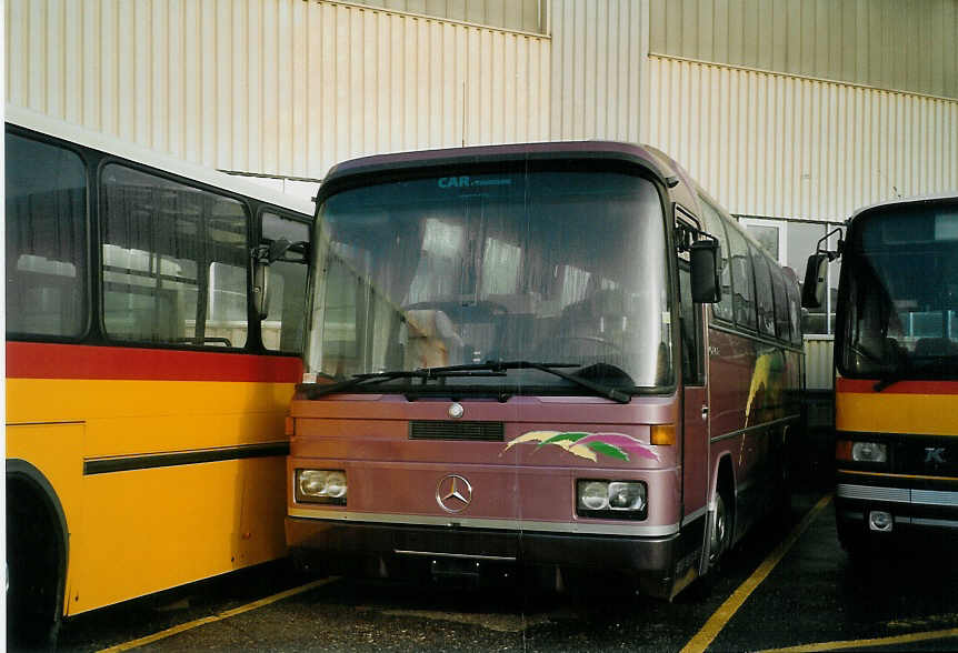 (072'725) - Rattin, Schaffhausen - Mercedes am 27. November 2004 in Biel, Rattibus