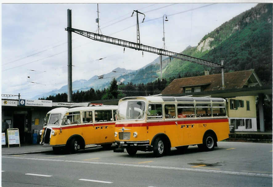 (078'005) - Schmid, Thrishaus - Nr. 9/BE 26'105 - Saurer/R&J (ex Geiger, Adelboden Nr. 9) am 25. Juni 2005 beim Bahnhof Reichenbach