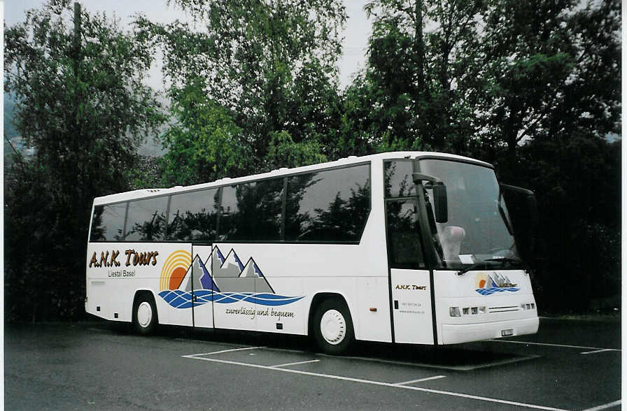 (079'517) - A.N.K. Tours, Muttenz - BL 7778 - Drgmller am 20. August 2005 in Thun, Seestrasse